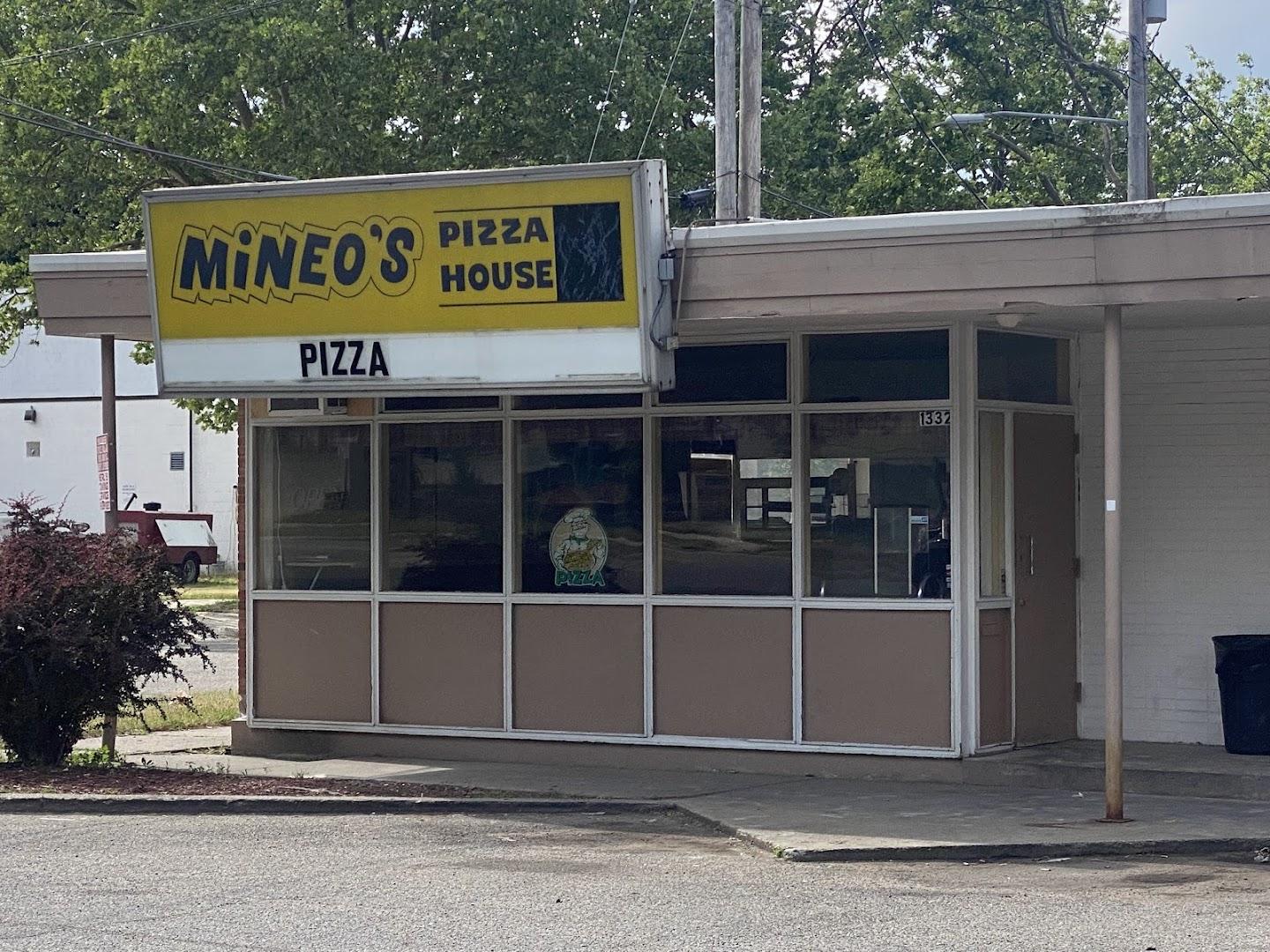 Mineo's Pizza